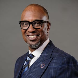 Ron Busby Headshot