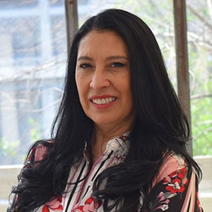 Gladys Lopez Headshot