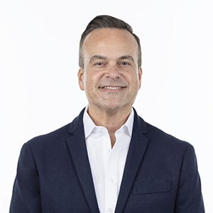 _Jorge A Plasencia_Republica Havas_headshot_v2 - resized